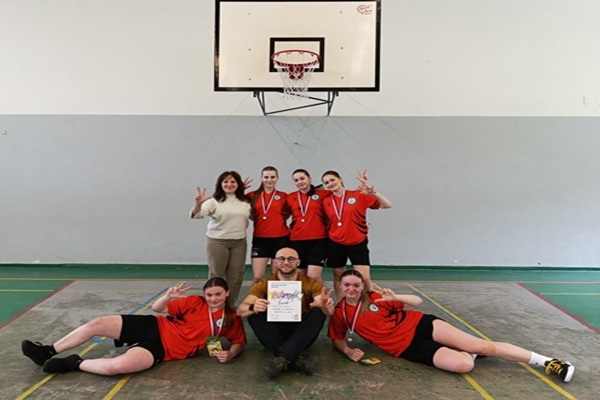 Krajské kolo v basketbalu - dívky